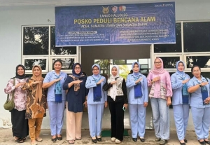 Melalui Pangkalan LANUD Kendari, DWP Pemprov Sultra Salurkan Bantuan Untuk Korban  Banjir di Aceh, Sumut, dan Sumbar