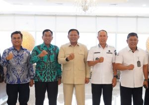 Gubernur Paparkan Potensi Maritim Sultra dalam Audiensi dengan KKP