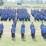 Apel Akbar PPPK Bombana 2026, Bupati Serahkan SK PPPK Paruh Waktu di Stadion Bombana
