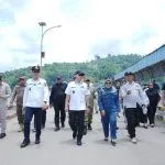 Gubernur Sultra Andi Sumangerukka Tinjau Arus Mudik Amolengo–Torobulu, Tekankan Keselamatan dan Tambah Armada