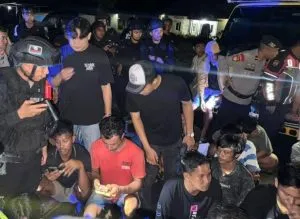 Malam Mencekam di Kendari! 8 Pelaku Dibekuk, Aksi Pemerasan hingga Sajam Digulung Polisi