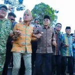 Pawai Budaya dan Lulo Massal HUT Sultra-62 di MTQ Kendari, Gubernur Andi Sumangerukka Ikut Lulo Bersama Warga